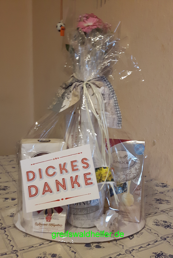 Ein Dank von zufriedenen Kunden der größte Lohn für die Greifswaldhelfer. Kleiner Dank für die Greifswaldhelfer